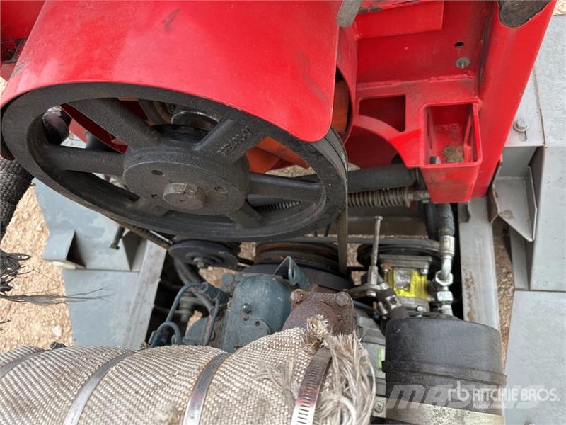 Greenmech ARB200MT Broyeur A Vegetaux Wood Chipper (Inoperab Τεμαχιστές ξύλου