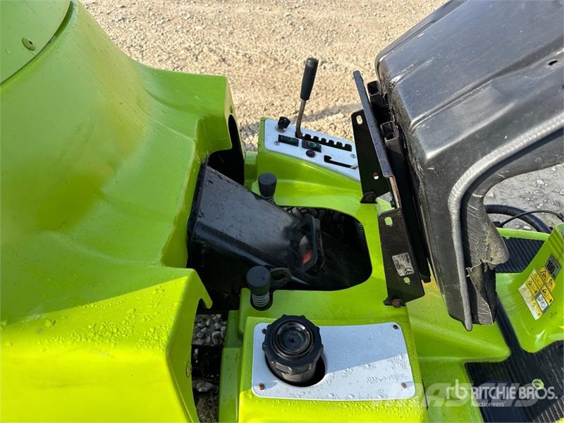 Grillo FD280 Mower Tractor (Inoperable) Micro tracteur