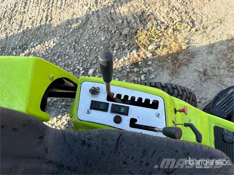 Grillo FD280 Mower Tractor (Inoperable) Micro tracteur