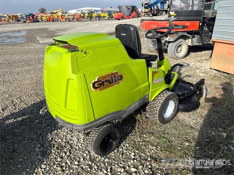 Grillo FD280 Mower Tractor (Inoperable) Micro tracteur