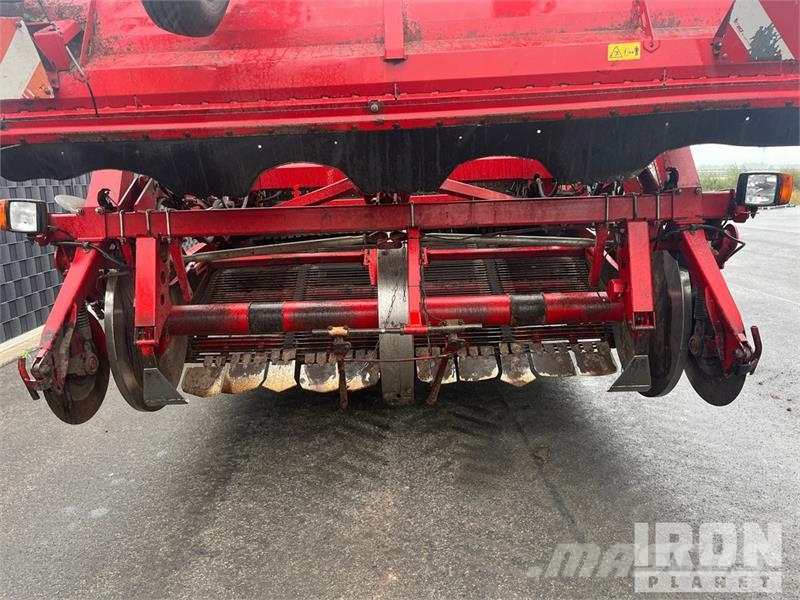 Grimme Tectron 415 Self-Propelled 4 Row Potato Harvester Burgonya kombájnok és kiszedők