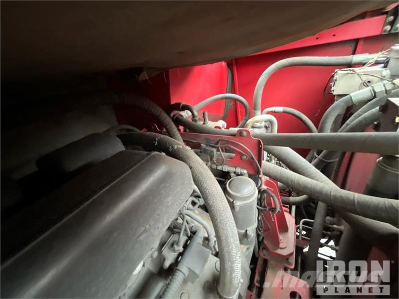 Grimme Tectron 415 Self-Propelled 4 Row Potato Harvester Burgonya kombájnok és kiszedők
