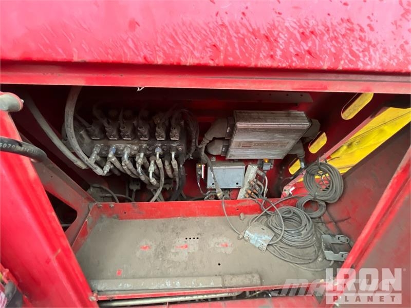 Grimme Tectron 415 Self-Propelled 4 Row Potato Harvester Burgonya kombájnok és kiszedők