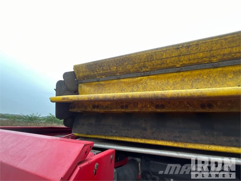 Grimme Tectron 415 Self-Propelled 4 Row Potato Harvester Burgonya kombájnok és kiszedők