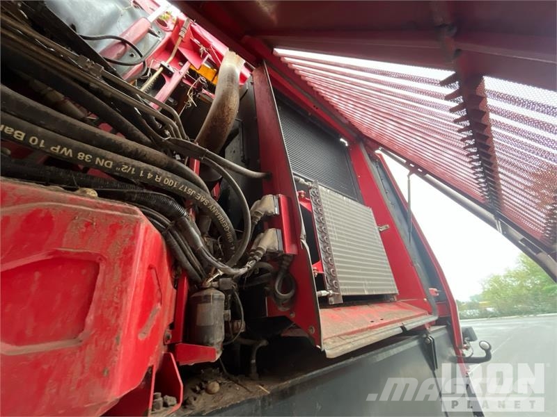 Grimme Tectron 415 Self-Propelled 4 Row Potato Harvester Burgonya kombájnok és kiszedők