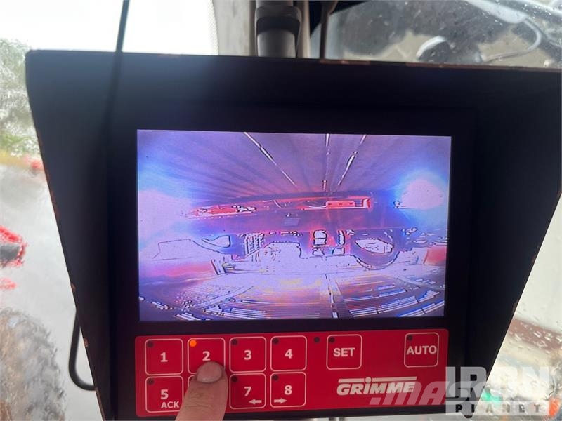 Grimme Varitron 470 MS Self-Propelled Potato Harvester Burgonya kombájnok és kiszedők