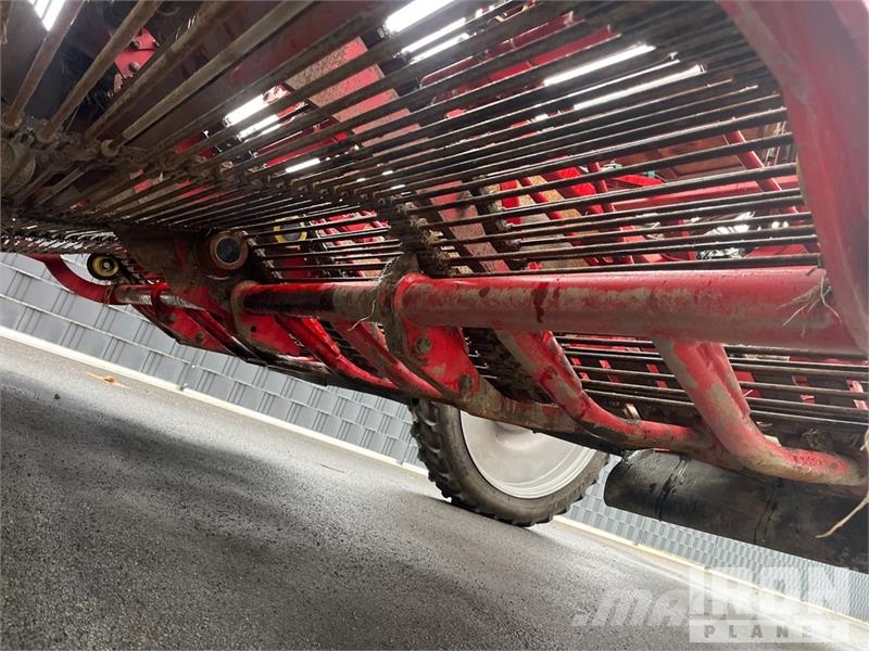 Grimme Varitron 470 MS Self-Propelled Potato Harvester Burgonya kombájnok és kiszedők