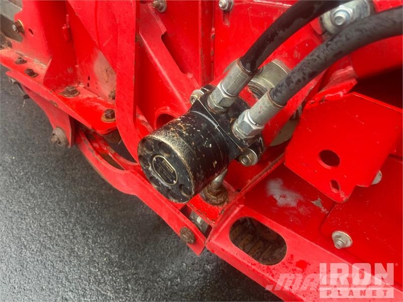 Grimme Varitron 470 MS Self-Propelled Potato Harvester Burgonya kombájnok és kiszedők
