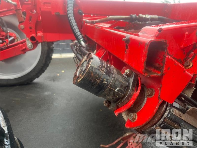 Grimme Varitron 470 MS Self-Propelled Potato Harvester Burgonya kombájnok és kiszedők