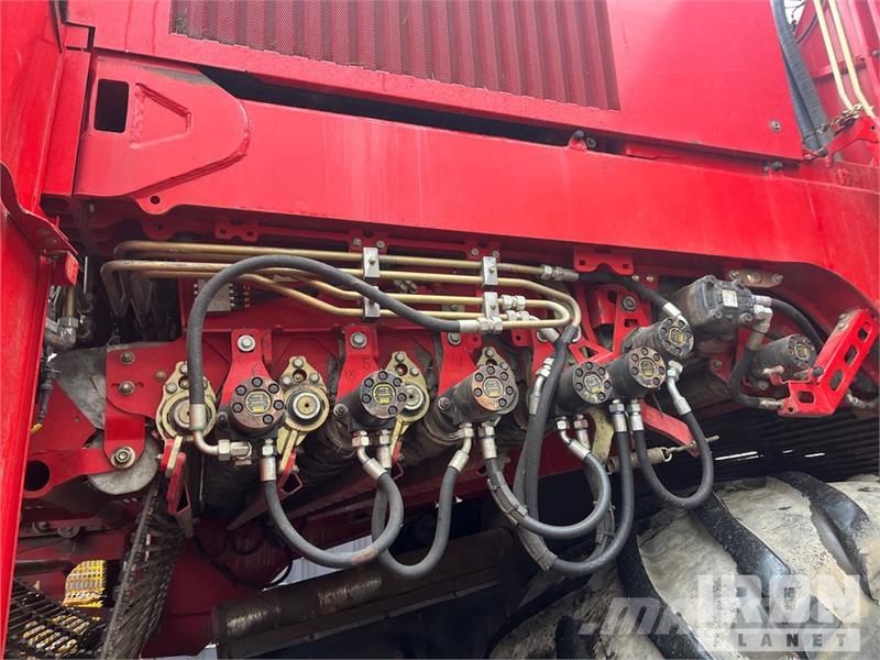 Grimme Varitron 470 MS Self-Propelled Potato Harvester Burgonya kombájnok és kiszedők
