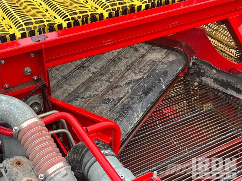 Grimme Varitron 470 MS Self-Propelled Potato Harvester Burgonya kombájnok és kiszedők