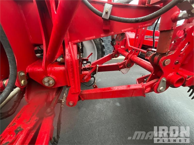 Grimme Varitron 470 MS Self-Propelled Potato Harvester Burgonya kombájnok és kiszedők