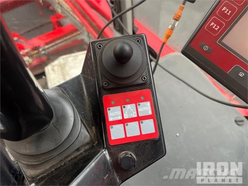 Grimme Varitron 470 MS Self-Propelled Potato Harvester Burgonya kombájnok és kiszedők