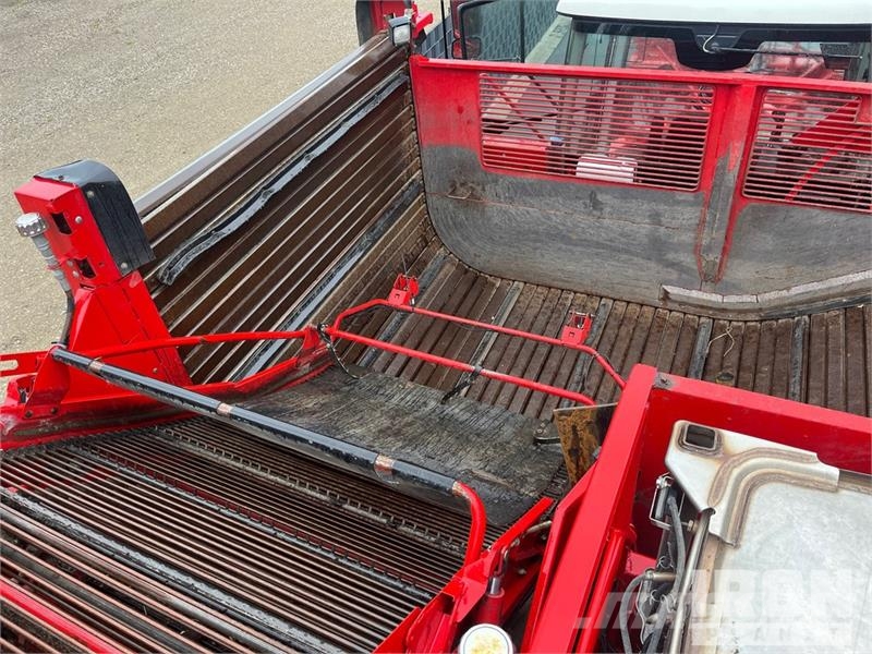 Grimme Varitron 470 MS Self-Propelled Potato Harvester Burgonya kombájnok és kiszedők