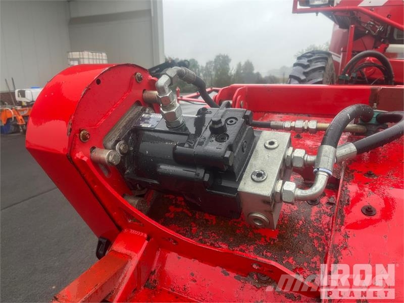 Grimme Varitron 470 MS Self-Propelled Potato Harvester Burgonya kombájnok és kiszedők