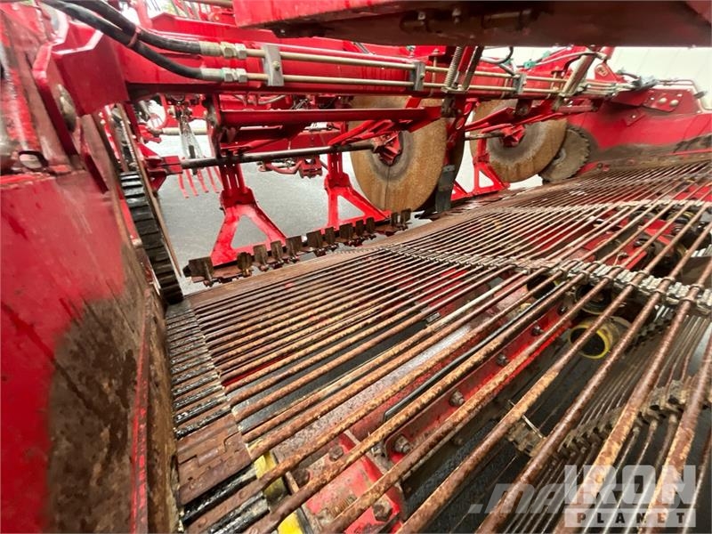 Grimme Varitron 470 MS Self-Propelled Potato Harvester Burgonya kombájnok és kiszedők