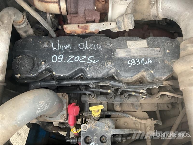 Grove RT650E Celtņi nelīdzenām virsmām