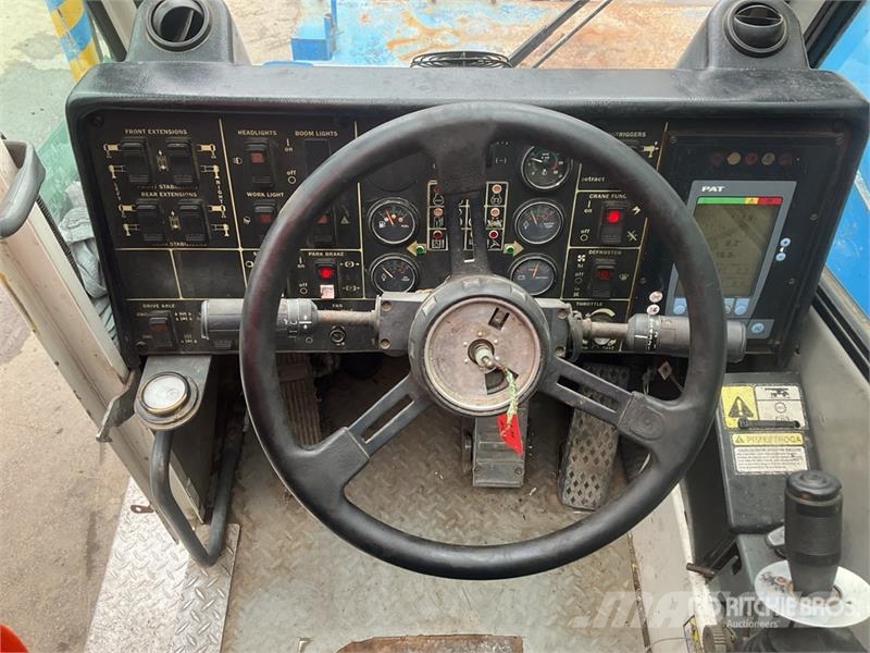 Grove RT650E Celtņi nelīdzenām virsmām