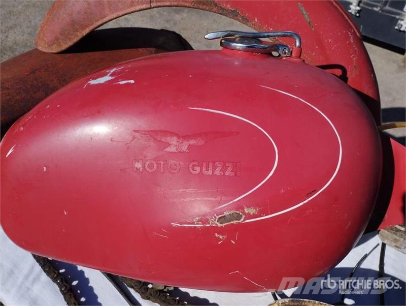 Guzzi Classic Bike Avtomobili