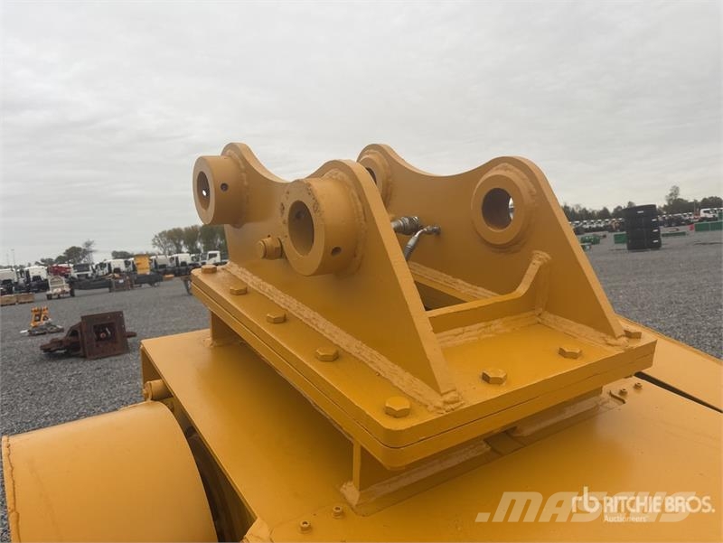 H&W BKT32034CRUSH 850 mm cruscherbucket Excavator Crus Būvniecība- Citi