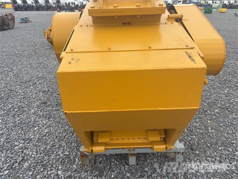 H&W BKT32034CRUSH 850 mm cruscherbucket Excavator Crus Būvniecība- Citi