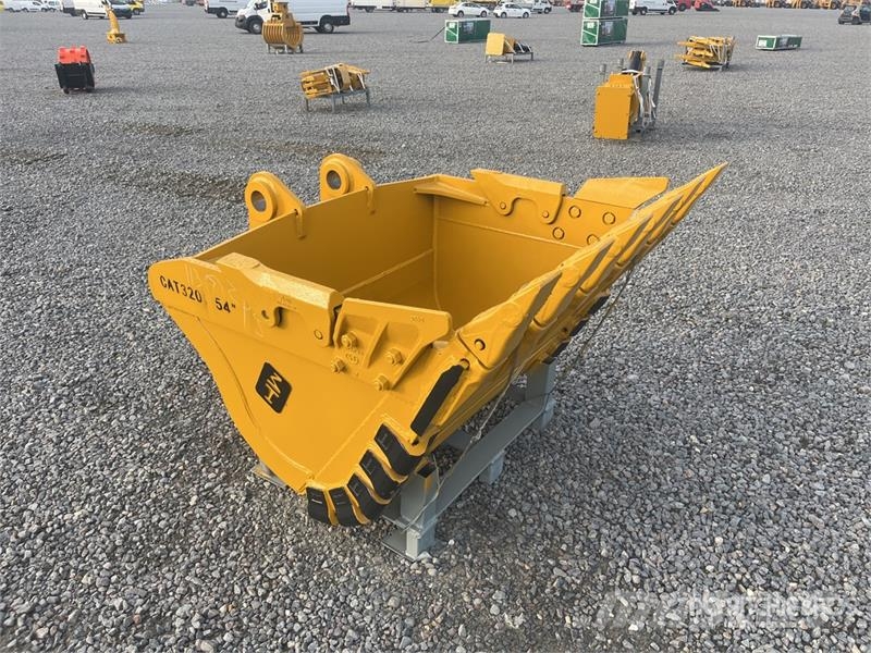 H&W BKT32054HD 1350 mm Digging 54 in Excavator Bucket Kašike / Korpe