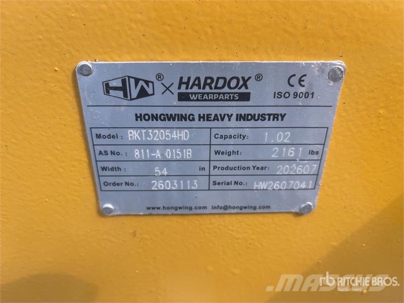 H&W BKT32054HD 1350 mm Digging 54 in Excavator Bucket Kašike / Korpe