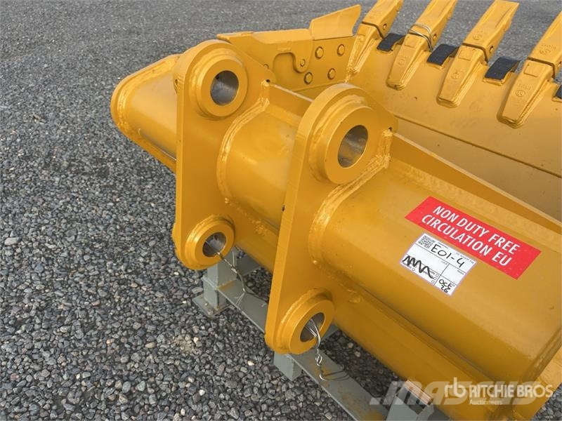 H&W BKT32054HD 1350 mm Digging 54 in Excavator Bucket Kašike / Korpe