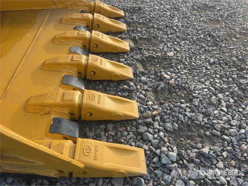 H&W BKT32054HD 1400 mm Digging 54 in Excavator Bucket دلاء