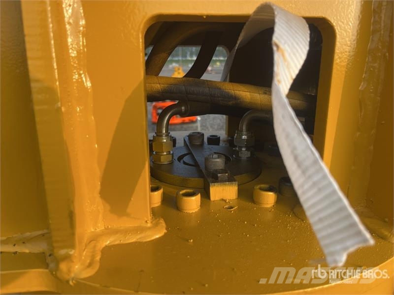 H&W HWGRP20S Rotating 40 in Rotating Demolition Grappl خطاطيف