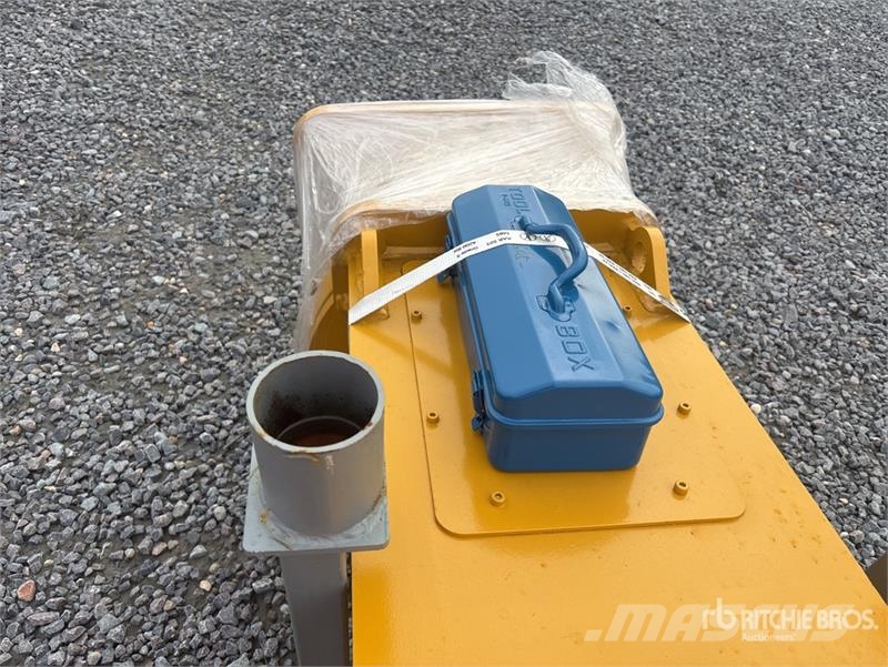 H&W HWT280RT Demolition Shear (Unused) مقصات هيدروليكية