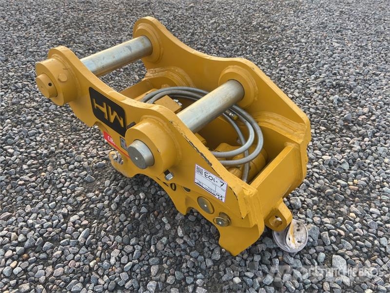 H&W QCCAT320 Excavator Coupler (Unused) Quick connectors