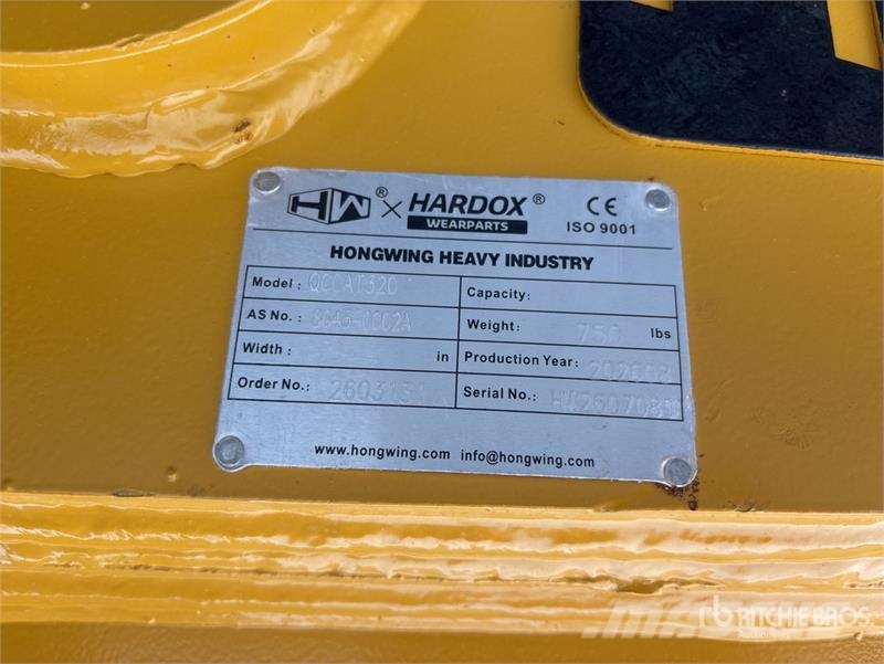 H&W QCCAT320 Excavator Coupler (Unused) Snelkoppelingen