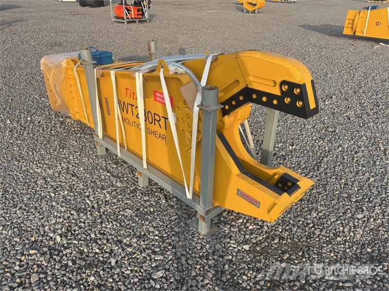 H&W Titan Series HWT280RT Rotating Demolition Shear (U مقصات هيدروليكية