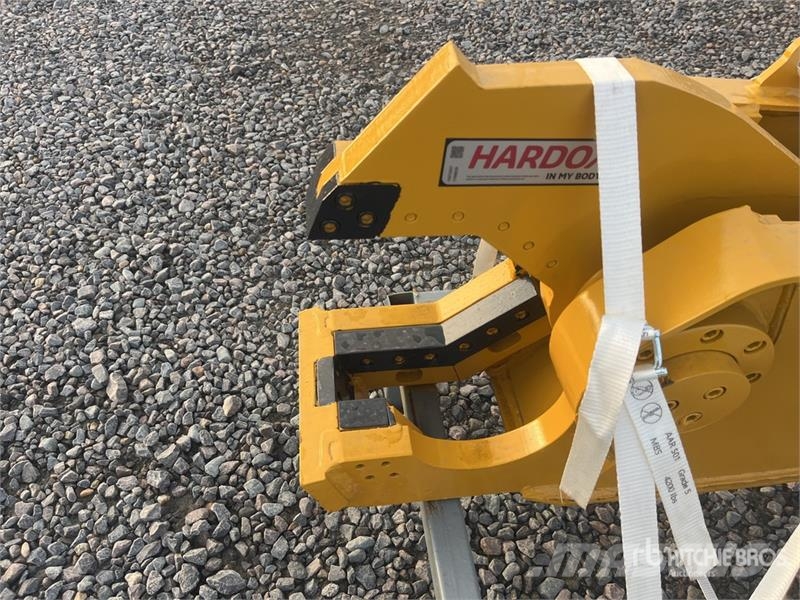 H&W Titan Series HWT80RT Rotating Demolition Shear (Un مقصات هيدروليكية