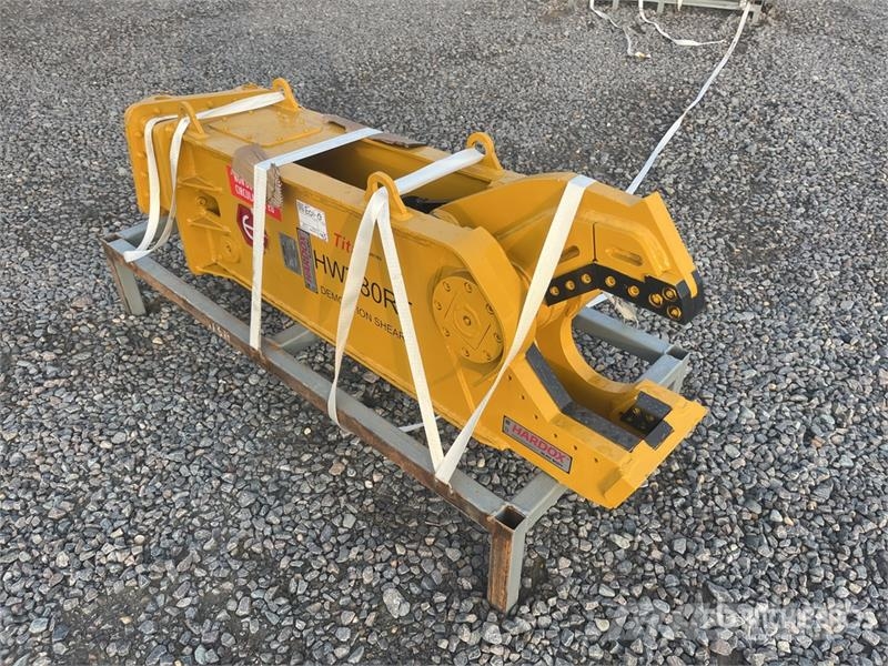 H&W Titan Series HWT80RT Rotating Demolition Shear (Un مقصات هيدروليكية