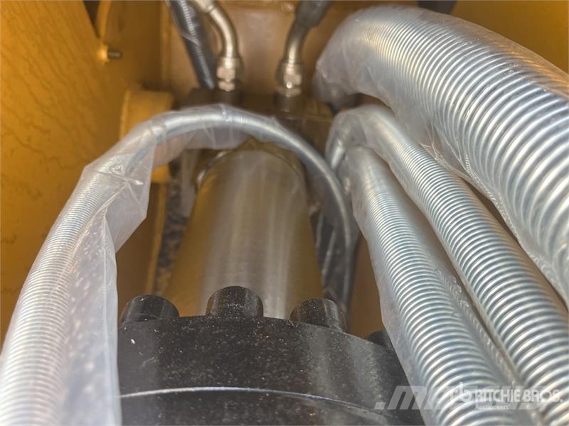 H&W Titan Series HWTDP380 Rotating Demolition Pulveriz جراشات البناء