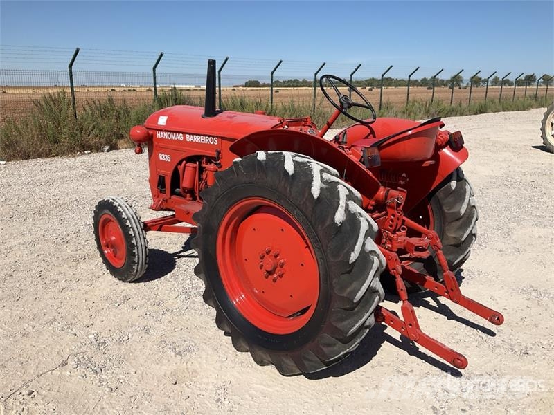 Habomg-Barreiros R335 2WD Antique Tractor (Inopera Traktorok