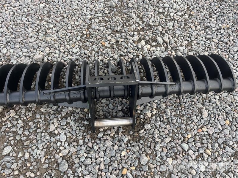  Haener HBR1400-MS03 Q/C Lifting Excavator Rake (Un مكابس وميبسات التبن