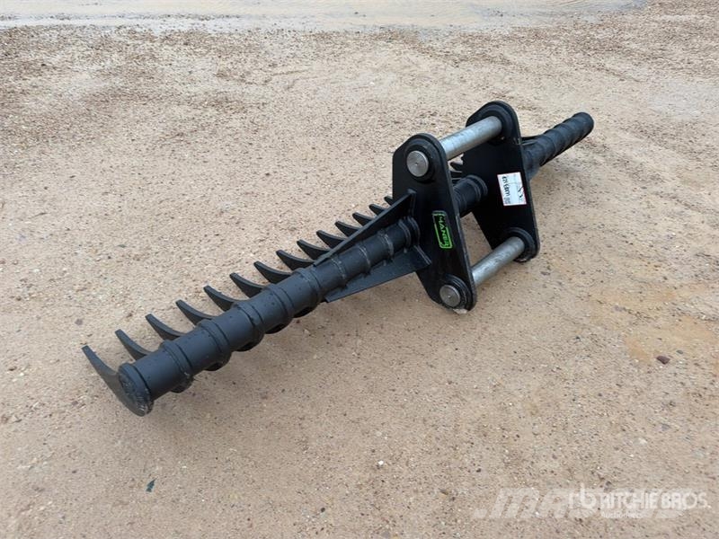  Haener HBR2000-P60A 2000 mm Excavator Rake (Unused مكابس وميبسات التبن