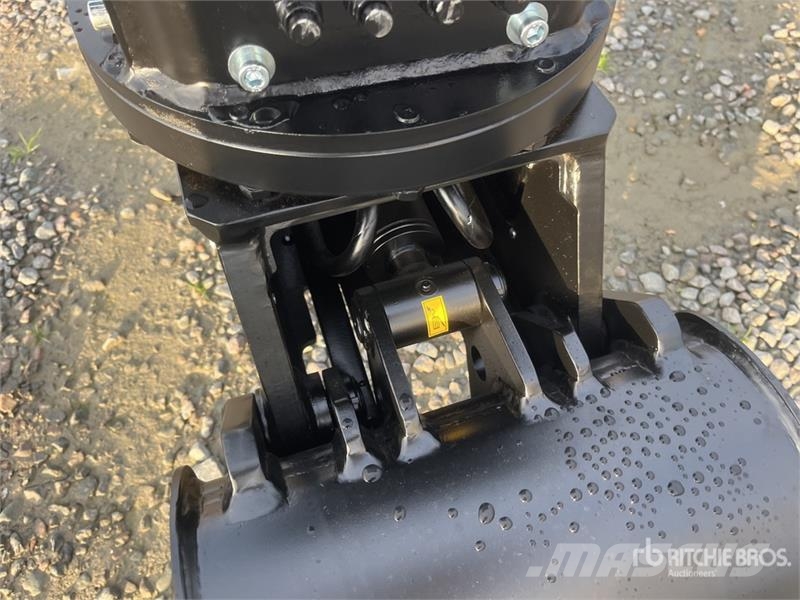 Haener HG200T Rotating Excavator Grapple (Unused) Grijpers
