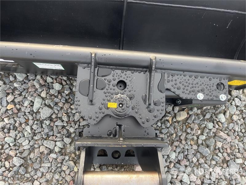 Haener HHG2120-MS03A 1000 mm Q/C Hydraulic Tilting دلاء