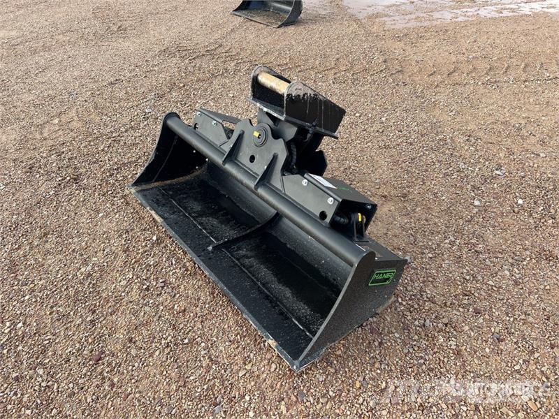 Haener HHG3140-MS03-2A 1400 mm Tilting Excavator B Godet