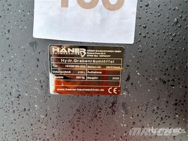 Haener HHG5180-00A 1800 mm Tilting Excavator Bucke Benne