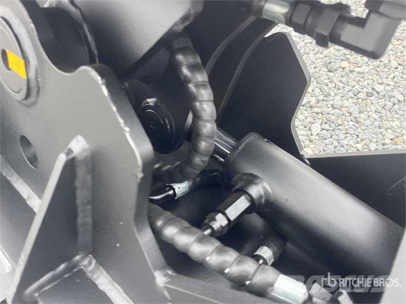 Haener HHUL1400-8.12-MS08 1350 mm Q/C Hydraulic Ti دلاء