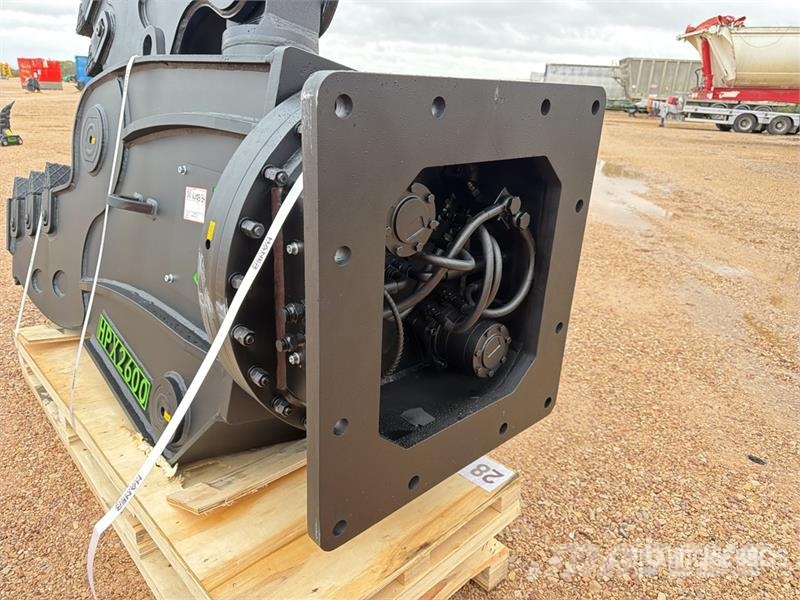  Haener HPX2600A Rotating Demolition Pulverizer (Un Kırıcılar