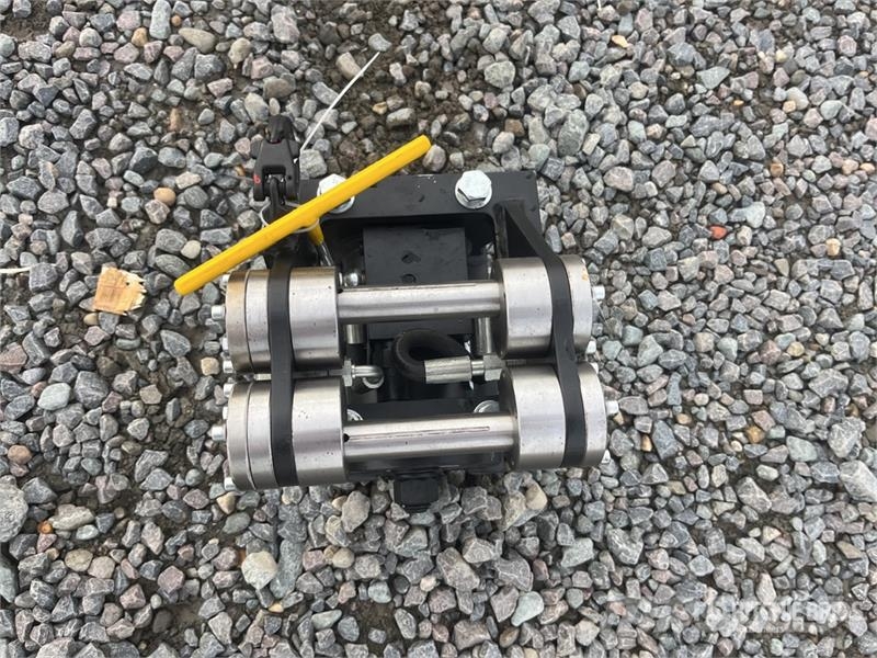  Haener HSA-MS01-M-1.3-25-A Hydraulic Tilting Q/C ( مكونات أخرى