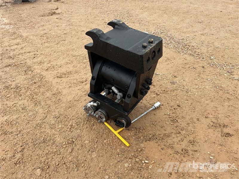 Haener HSA-MS01-M-1.3-25-A swing drive (Unused) Other components