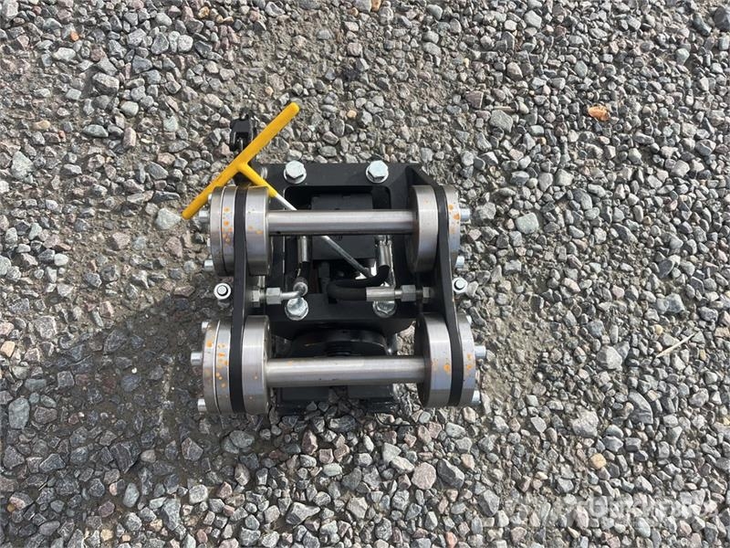 Haener HSA-MS03-M-1.3-30-A Swing Drive (Unused) Andre komponenter