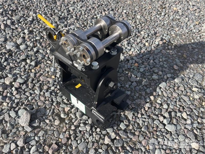  Haener HSA-MS03-M-1.3-25-A Swing Drive (Unused) مكونات أخرى